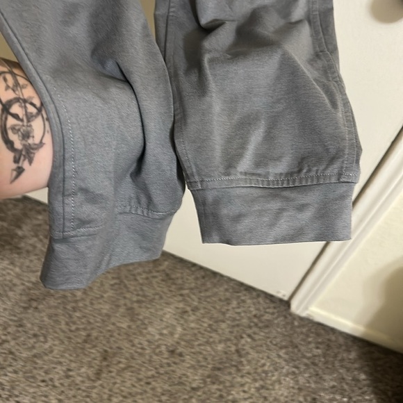 EUC 5.11 Tactical Men’s Physical Training Ready Gray Athletic Joggers Medium - Picture 3 of 7